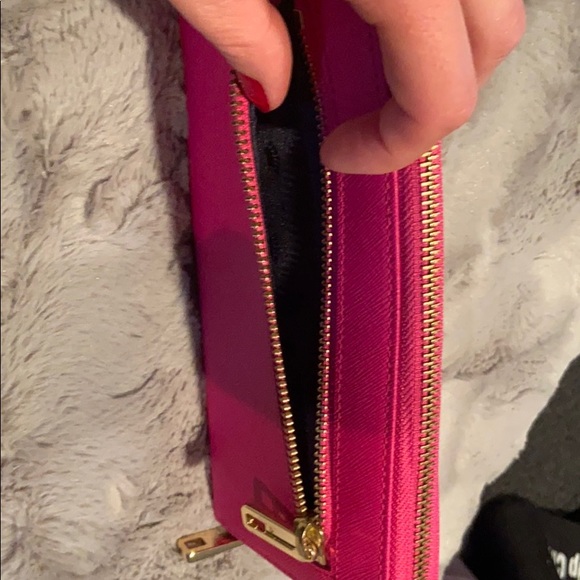 Authentic Juicy Couture wallet - Picture 4 of 7